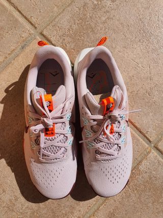 Sapatilhas Nike Trail Rosa