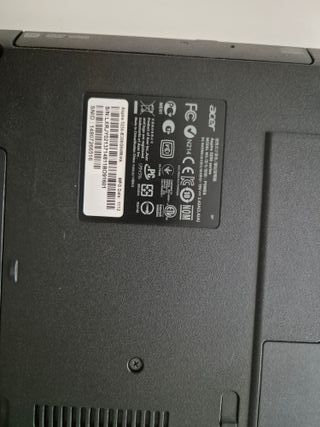 Portátil Acer Aspire 5250
