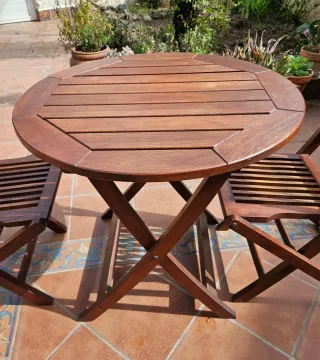 Conjunto Teca Mesa y 2 Sillas