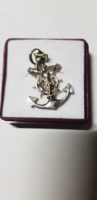 Colgante Cristo Marinero Plata?