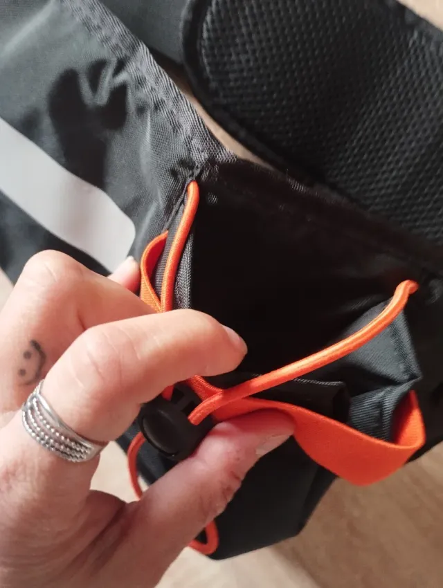 Cinturón para premios negro y naranja