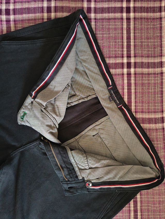 Pantaloni Chino Tommy Hilfiger Neri