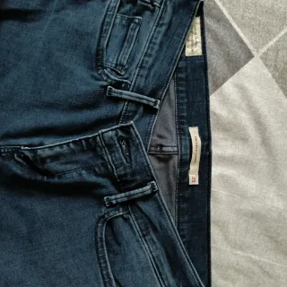 Pantalones Levis mod 710 y 711