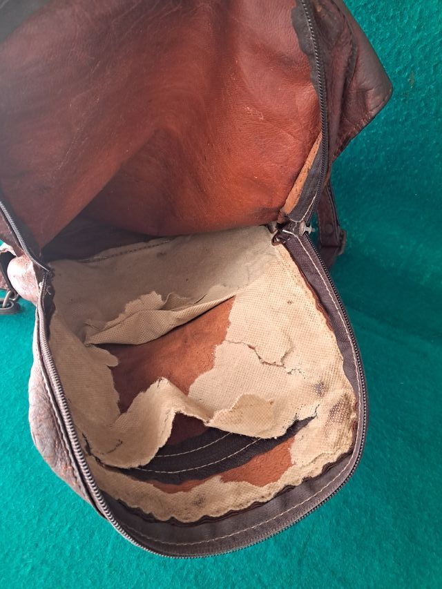 Mochila de cuero