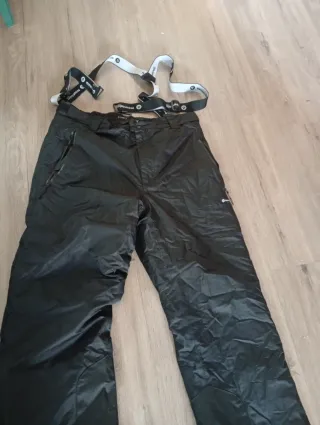 Pantalón de nieve negro con tirantes