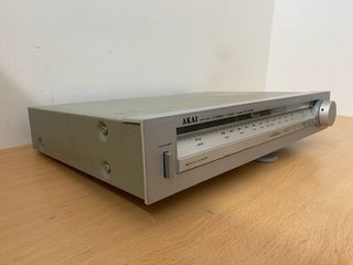 Sintonizador Akai AT-K02 FM AM Stereo