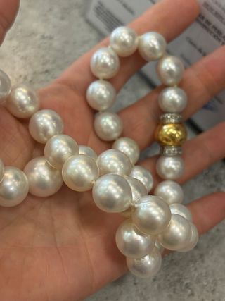 Collar de Perlas Australianas con oro y diamantes
