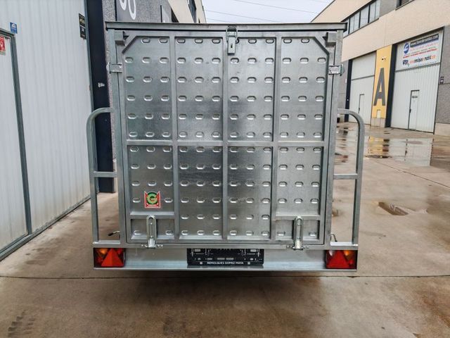 NUEVO: Remolque cerrado y galvanizado