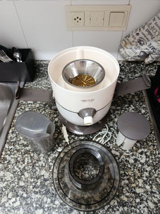 Extractor de Jugo Cecotec 19000