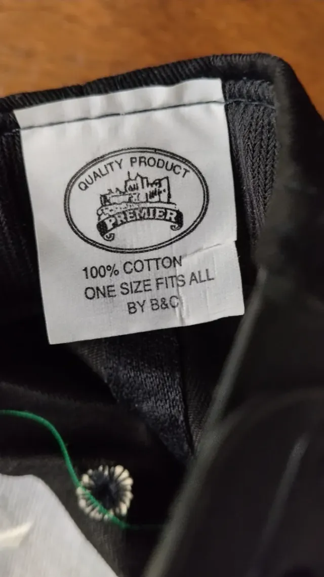 Gorras bordadas recuerdo de Irlanda