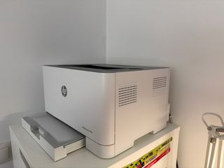 Impresora HP Color Laser 150nw - menos de 1 año