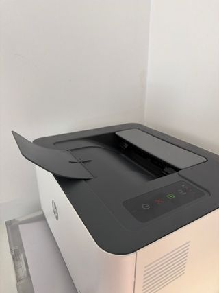Impresora HP Color Laser 150nw - menos de 1 año