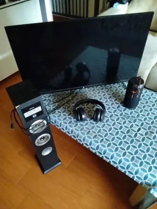 Lote TV, Altavoz, T. Sonido y Auriculares