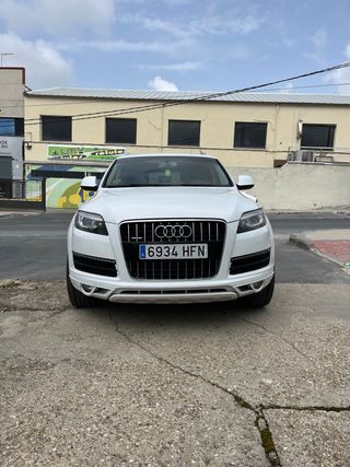 Audi Q7 2011