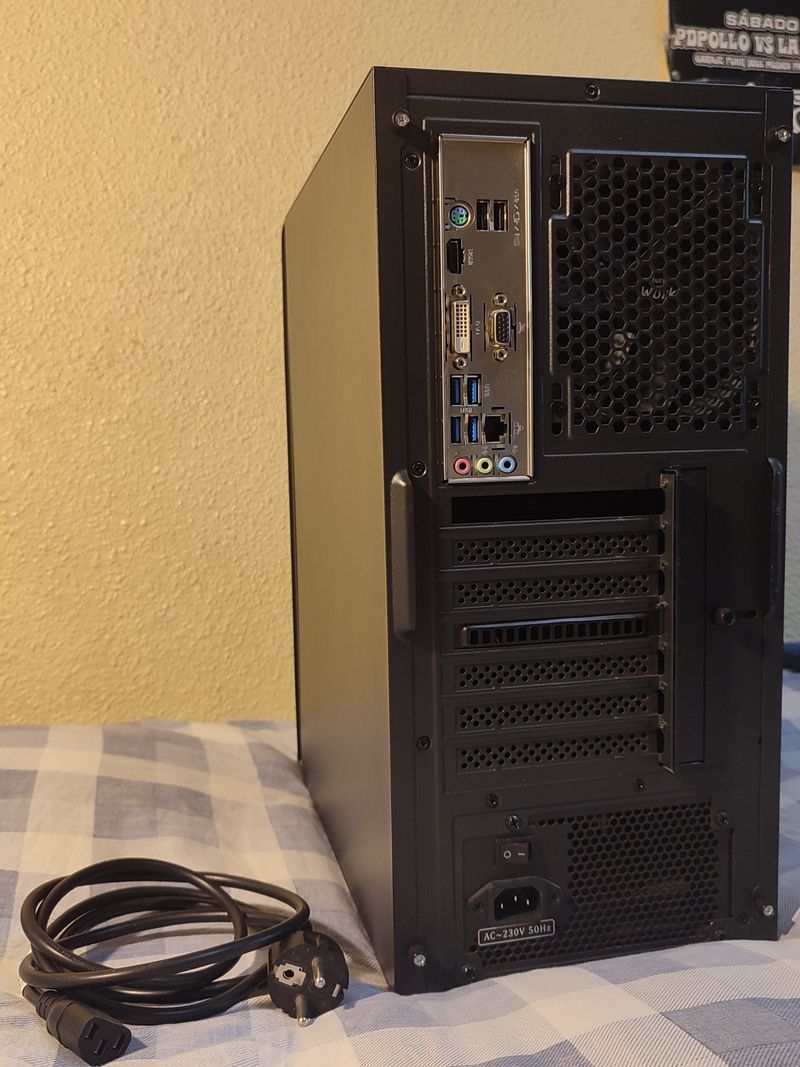 PC Ryzen 5 5600G 16GB RAM 512GB SSD Casi Nuevo afbeelding 4