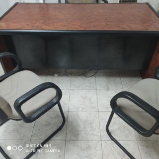 Escritorio de dirección 1.80m y silla