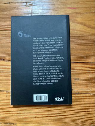 Lau nobela gazteentzako