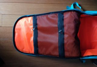 Mochila Duang Nylon Verde 60x30x20cm Precintada