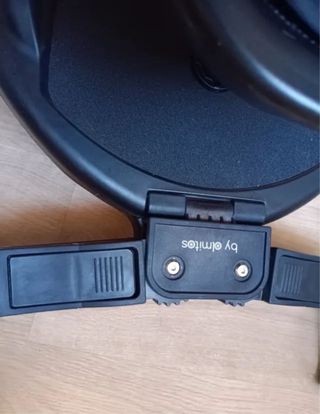 Patinete y asiento universal para carrito