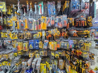 Herramientas de todo tipo.