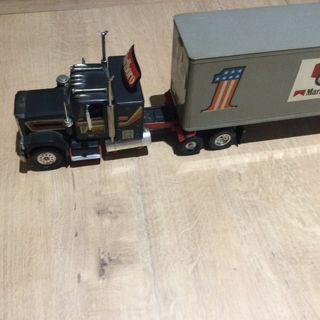 Scalextric Camión Marlboro