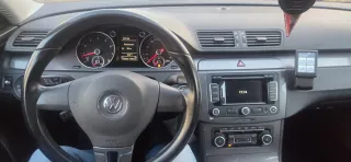 Volkswagen Passat 2011
