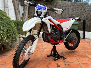 Beta Xtrainer 300 2T MY2022 Enduro