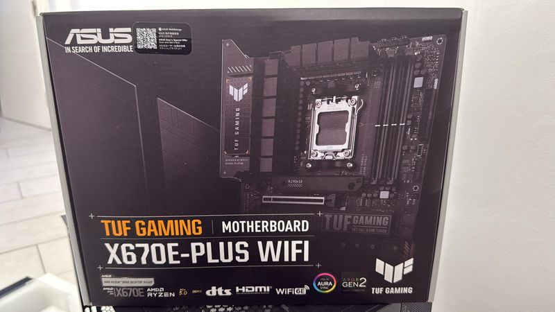 Placa Base ASUS TUF Gaming X670E-PLUS WiFi afbeelding 6