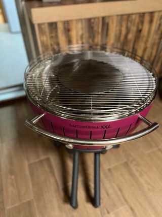 Barbacoa Lotus XXL con carro