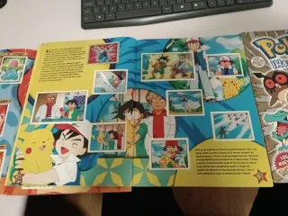 Álbumes Pokémon Merlin Colecciones completos