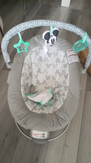 Mecedora para bebé Bright Starts