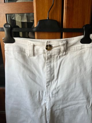 Pantalón vaquero tiro alto Stradivarius