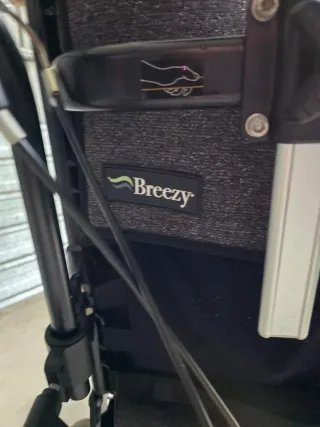 BREEZY Cirrus G5 Silla de ruedas basculante