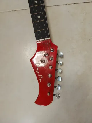 Guitarra Roja Infantil