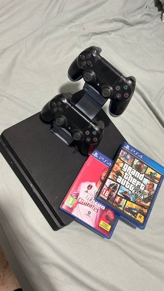 PS4 Slim 1TB Negra + 2 Mandos + Juegos
