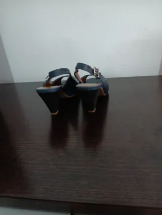 Zapatos de verano Laura B. Talla 36