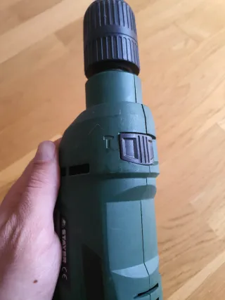 Taladro percutor Stayer TH710A