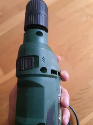 Taladro percutor Stayer TH710A