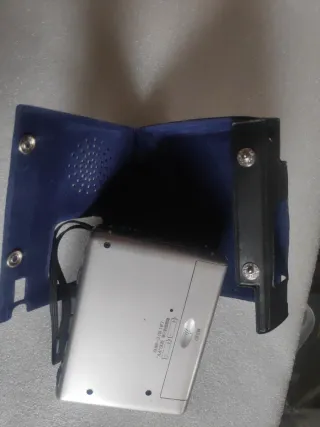 Grabadora Sanyo TRC-960C lleva altavoz para sonido