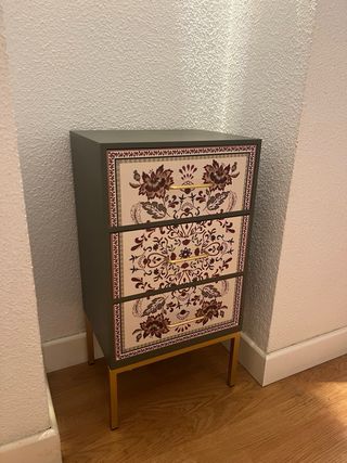 Mueble cajones verde