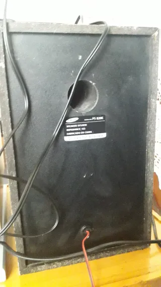 Bombo Samsung con altavoces