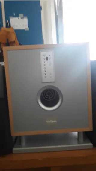 Bombo Samsung con altavoces