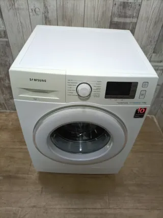 Lavadora marca Samsung 8kg clase A+++ 1200rpm