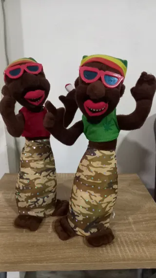 2 Peluches Rastafari Divertidos