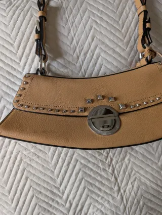 Bolso BDBA Beige con Tachuelas y Flecos