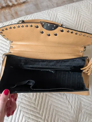Bolso BDBA Beige con Tachuelas y Flecos