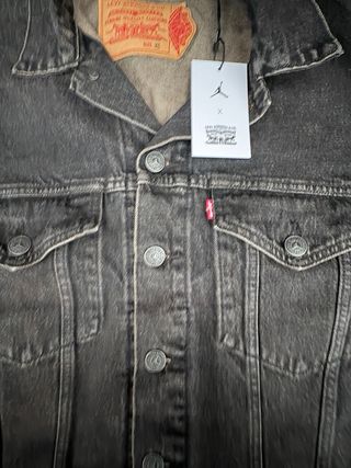 Chaqueta Jordan x Levi's Denim Negra