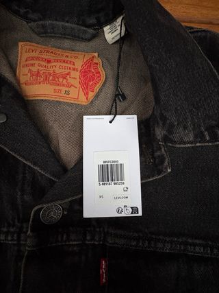 Chaqueta Jordan x Levi's Denim Negra