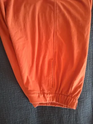 Falda midi Uniqlo marrón