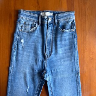 Pantalón Vaquero Stradivarius